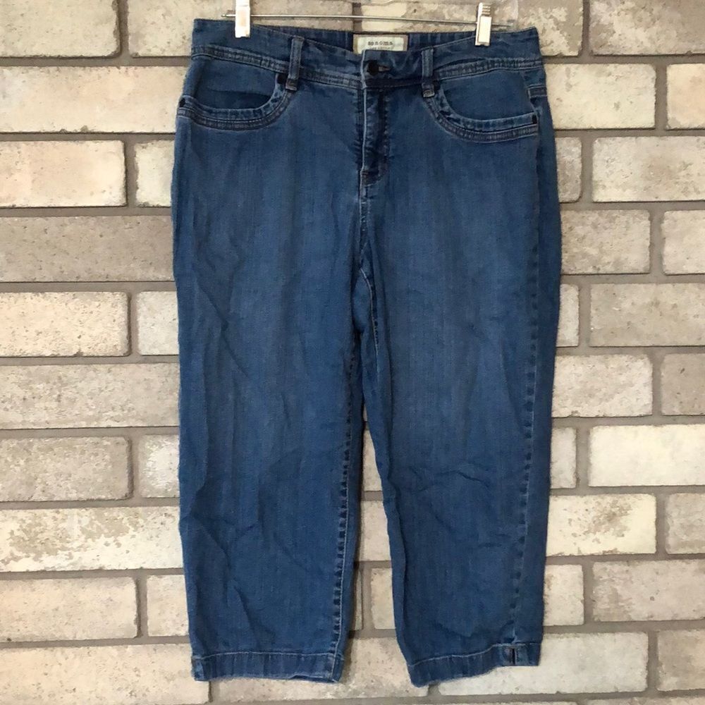 3for$20 capri crop jeans size 8